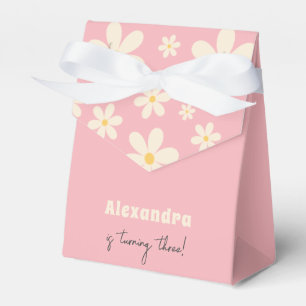 Caixinha De Lembrancinhas Aniversário de criança floral de Retro Daisy