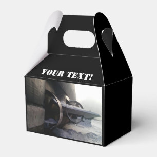 Caixinha De Lembrancinhas Antigo submarino enferrujado