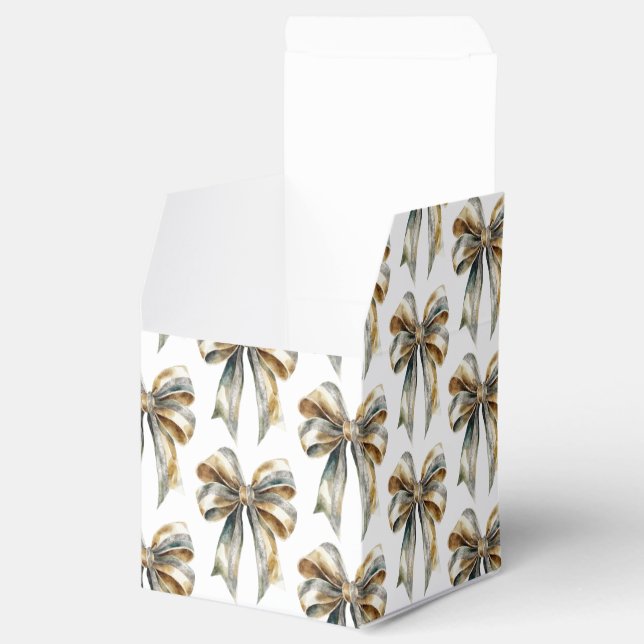 Caixinha De Lembrancinhas Arco Dourado Verde Russo de Natal (Aberto)