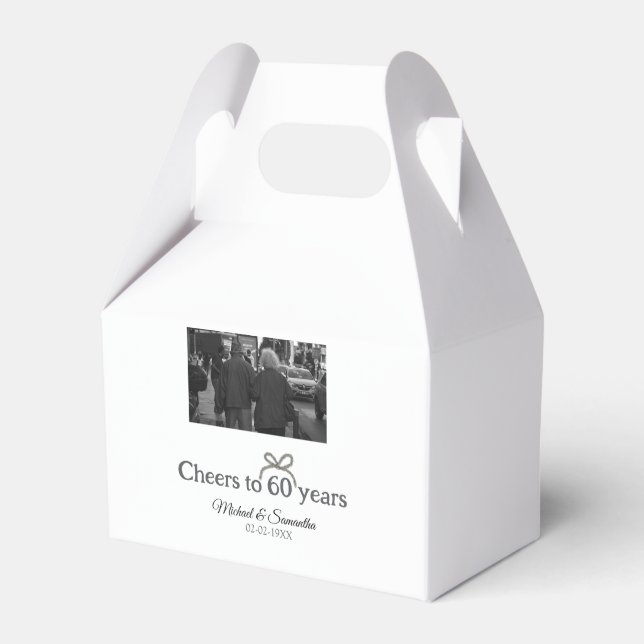 Caixinha De Lembrancinhas arco ouro aplaude casamento de 60 anos (Frente)