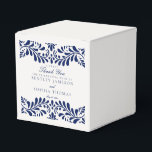 Caixinha De Lembrancinhas Azulejo Talavera Azul Casamento Fiesta Espanhola<br><div class="desc">Todos amam uma festa! Esta coleção é uma mistura deslumbrante de elegância e patrimônio cultural, inspirada nos padrões tradicionais de azulejos Talavera mexicanos. A vibrante borda floral azul exala sofisticação e um toque de charme festivo, tornando-a perfeita para sua celebração inspirada em Espanha ou México. Seja você organizando uma grande...</div>