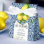 Caixinha De Lembrancinhas Azulejos azuis e limão obrigado de casamento itali<br><div class="desc">Azulejos azuis e limão Amalfi Positano ao estilo mediterrânico obrigado de casamento você favorece caixas de presentes.</div>