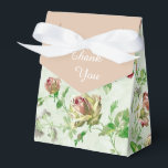 Caixinha De Lembrancinhas Bonito Vintage - Padrão Floral Rosa Rosas<br><div class="desc">Cor de rosa-rosa-safena,  delicado padrão floral pastel em caixas de favor bonito com texto opcional.</div>