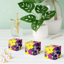 Caixinha De Lembrancinhas Bright Abstrato Flower Art