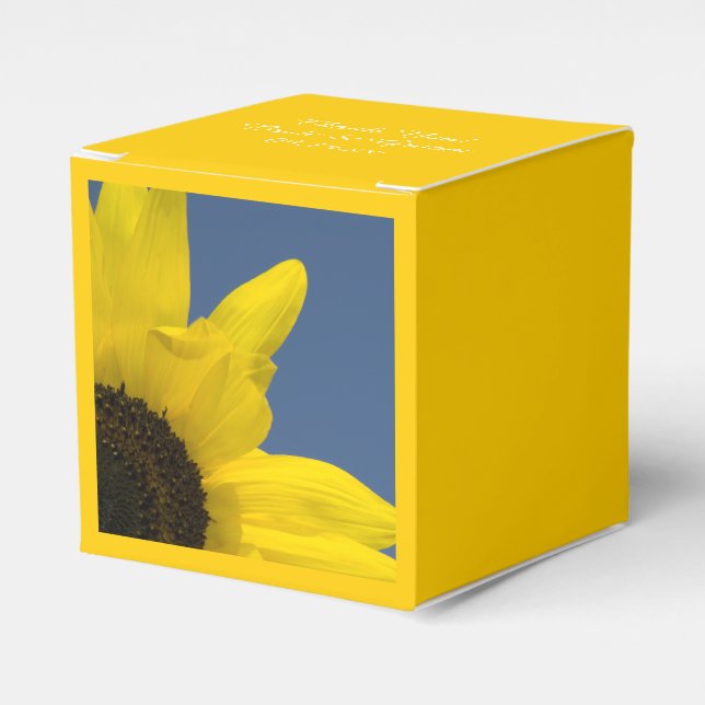 Caixinha De Lembrancinhas Casamento Amarelo de Girassol e Céu Azul (Frente)