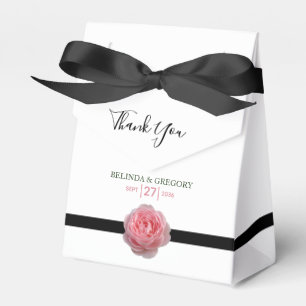 Caixinha De Lembrancinhas Casamento com Rosa Rosa e Fita Preta