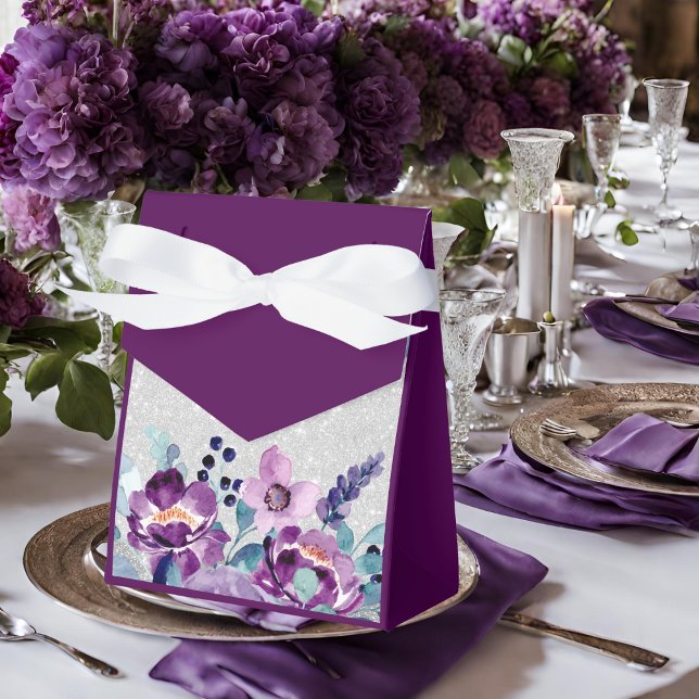 Caixinha De Lembrancinhas Casamento de Floral e Silver de Aquarela Roxo (Criador carregado)