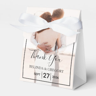 Caixinha De Lembrancinhas Casamento de Fotos Simples e Minimalista