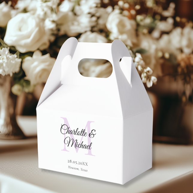Caixinha De Lembrancinhas Casamento de Monograma Elegante Branco (White Elegant Monogram Wedding Favor Boxes, white, purple, with your name and date.)