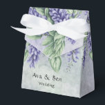 Caixinha De Lembrancinhas Casamento de Wisteria de Lavanda de Aquarela<br><div class="desc">Espero que gostem deste fundo verde e roxo de textura mármore com flores de lavanda wisteria. Os convites correspondentes e os suprimentos de terceiros estão disponíveis neste conjunto de coleções.</div>