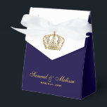 Caixinha De Lembrancinhas Casamento Dourado da Coroa Elegante Azul<br><div class="desc">Caixa de favoritos de casamento elegante com uma bela coroa de ouro.</div>