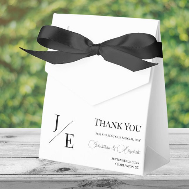 Caixinha De Lembrancinhas Casamento Monograma Minimalista | Branca (Minimalist Monogram Wedding Favor Boxes)