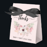 Caixinha De Lembrancinhas Casamento Obrigado Rustic Pink Floral Boxes<br><div class="desc">Casamento Obrigado As Caixas De Favor Florais Rosa Russas. Personalize-se com seus nomes e data personalizados.</div>