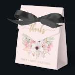 Caixinha De Lembrancinhas Casamento Obrigado Rustic Pink Floral Boxes<br><div class="desc">Casamento Obrigado As Caixas De Favor Florais Rosa Russas. Personalize-se com seus nomes e data personalizados.</div>