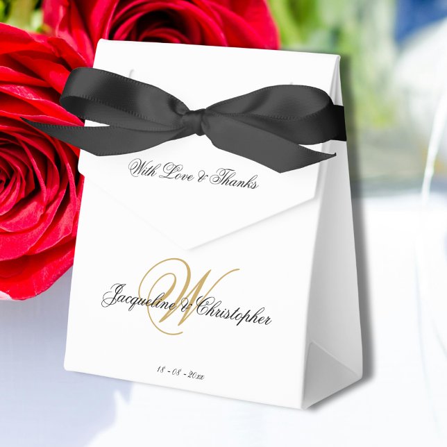 Caixinha De Lembrancinhas Casamento Simples de Script Chic Monograma (White, Black and Gold - Simple Elegant Monogram with Chic Script Names Wedding Favor Boxes.)