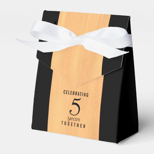 Caixinha De Lembrancinhas Celebração do Aniversário de Casamento de Madeira  (Frente)