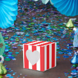 Caixinha De Lembrancinhas Classic Bright Red and White Striped Heart 2x2x2<br><div class="desc">Celebrate with love and charm using these Classic Bright Red and White Striped Heart 2x2x2 Favor Boxes. Featuring a heart-shaped closure and bold vintage stripes,  they’re perfect for weddings,  Valentine’s Day,  and themed events. Ideal for candies or small keepsakes,  these boxes add a sweet,  festive touch to any table.</div>
