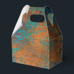 Caixinha De Lembrancinhas Cobre Grunge Pátina e Turquesa<br><div class="desc">Deslumbrante caixa de favores vintage em azul turquesa e cobre com padrão damasco e acentos de aqua.</div>