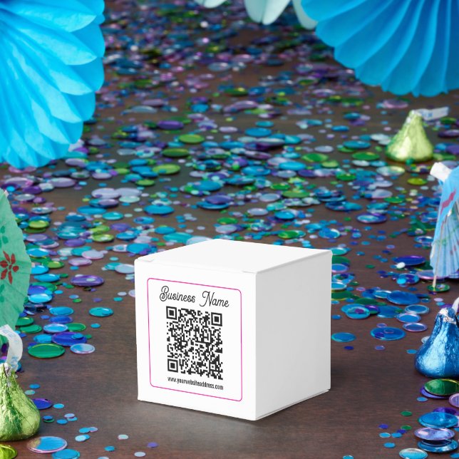 Caixinha De Lembrancinhas Código QR escaneável com escrita cursiva (Festa)