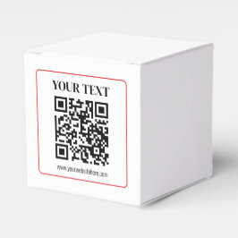 Caixinha De Lembrancinhas Código QR simples preto e branco com borda vermelh