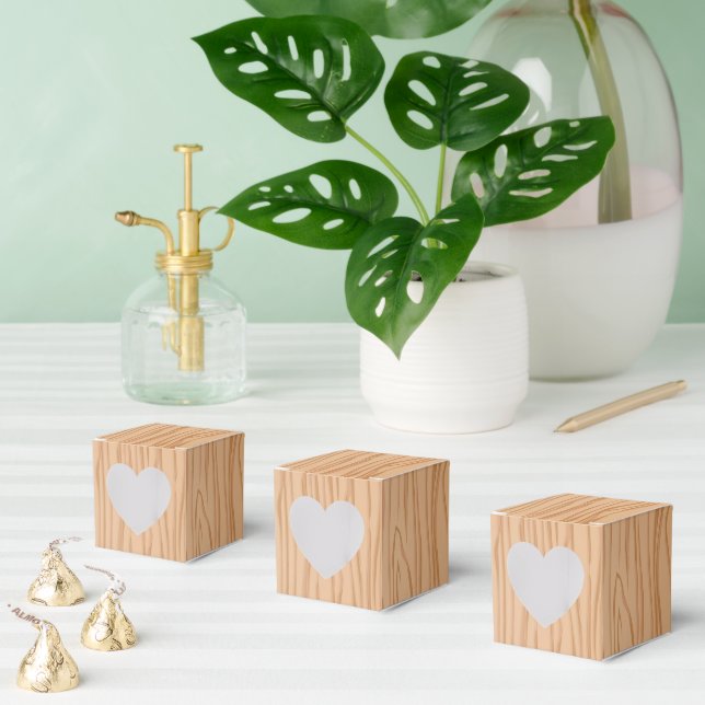 Caixinha De Lembrancinhas Coração de Celebração com Charmoso Padrão de Madei (Múltiplo)