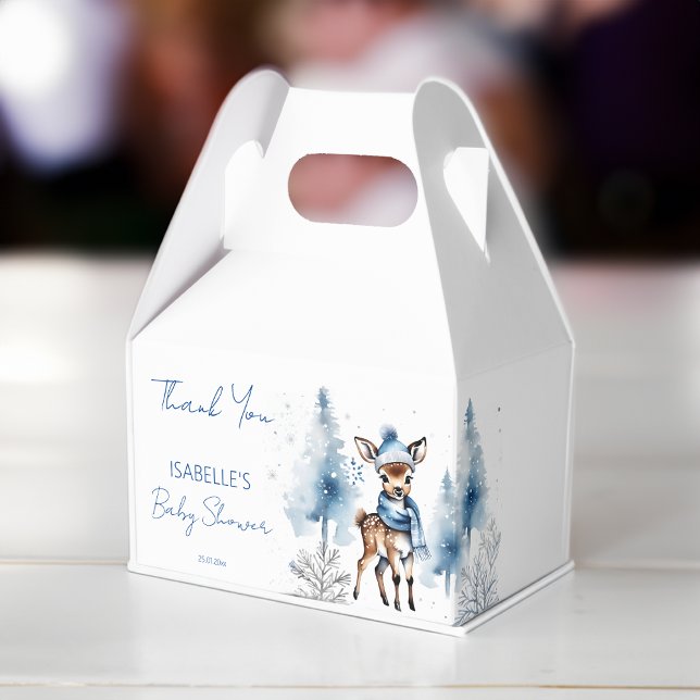 Caixinha De Lembrancinhas Curioso cervo de inverno chá de fraldas (Cute deer Winter boys baby shower Favor Box cute deer in blue winter hat scarf baby shower favor box)