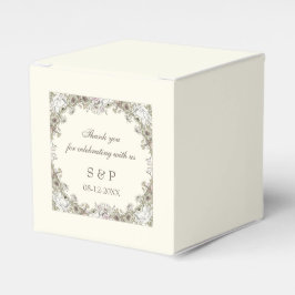 Caixinha De Lembrancinhas Desenho de flores marfim casamento romântico