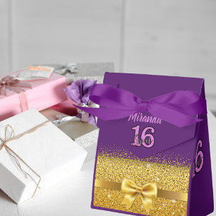 Caixinha De Lembrancinhas Doce 16 roxo com arco ouro Obrigado
