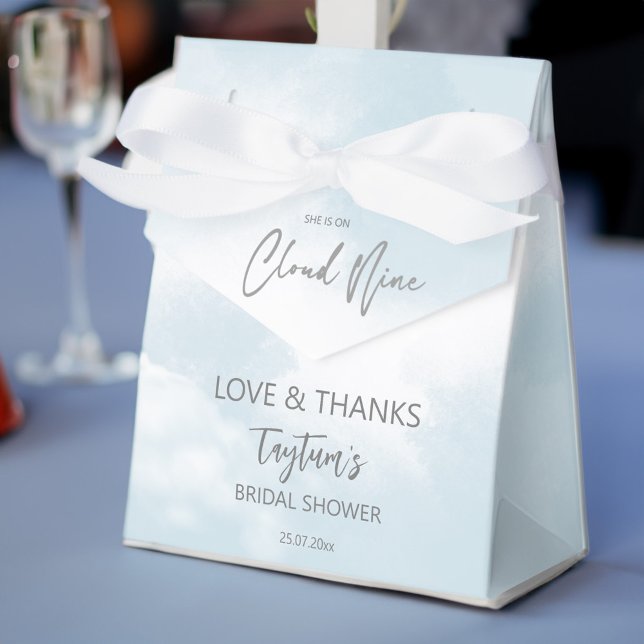 Caixinha De Lembrancinhas Ela está na nuvem de nove chás de panela (She is on cloud nine bridal shower favor box)