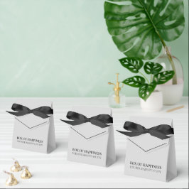 Caixinha De Lembrancinhas Elegant Light Gray Birthday Party Design