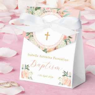 Caixinha De Lembrancinhas Elegante menina de batismo floral em aquarela bran