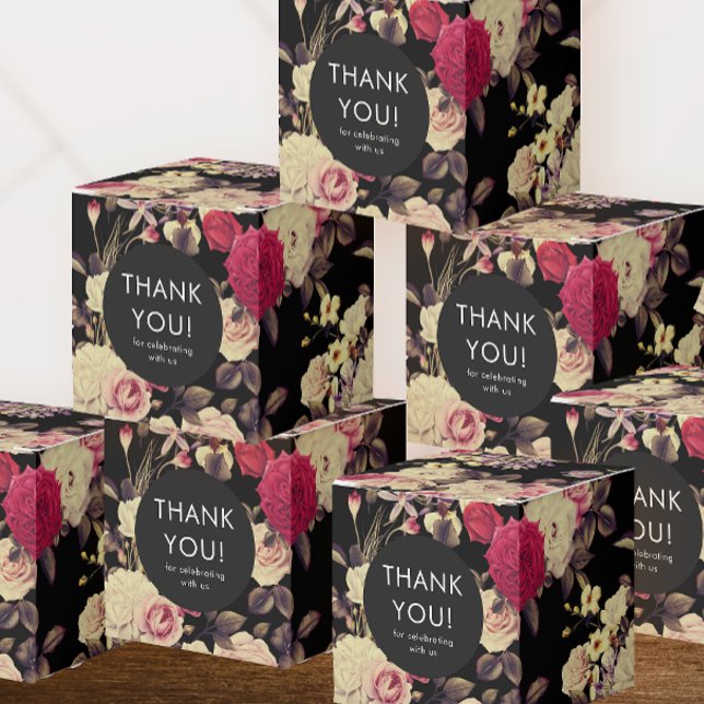 Caixinha De Lembrancinhas Elegante Moody Floral Weding Obrigado (Set of beautiful floral favor boxes to thank wedding guests.)