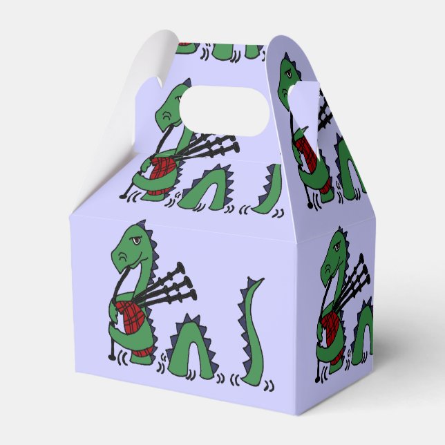 Caixinha De Lembrancinhas Engraçado Loch Ness Monster Tocando Bagpipe (Frente)