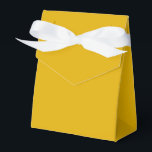 Caixinha De Lembrancinhas Estilo Simples de Mostarda Sólido Moderno Amarelo<br><div class="desc">Mostarda sólida moderna Amarelo simples Chic Elegant Boxes apresenta um amarelo sólido moderno. Perfeito para Dia de os namorados,  Dia da Mulher,  Dia de as mães,  festas de aniversário,  aniversário,  casamentos,  chás de fraldas e muito mais. Criado pelo Evco Studio www.zazzle.com/store/evcostudio</div>