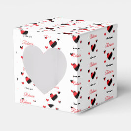 Caixinha De Lembrancinhas Eu te amo corações coloridos brancos