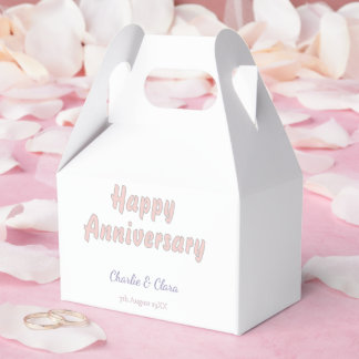 Caixinha De Lembrancinhas Feliz aniversário adicionar nome rosa cinza pastel