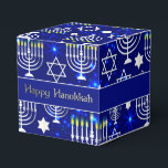 Caixinha De Lembrancinhas Feliz Hanukkah Menorah Cube<br><div class="desc">*Personalizar adicionando texto.</div>