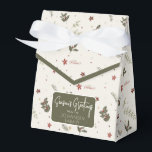 Caixinha De Lembrancinhas Feliz Natal, Feriado de Folhagem Holly<br><div class="desc">Holly,  poinsettias e elementos de folhagem de inverno em cores de feriado mudas sobre um fundo de cor creme. Cabeçalho "Feliz Natal". Por favor,  entre em contato com quaisquer comentários ou para obter assistência personalizada. Sempre feliz em ajudar!</div>