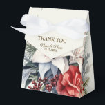 Caixinha De Lembrancinhas Férias Vermelhas Brancas do Partido do Natal Elega<br><div class="desc">Flores Vermelhas Brancas Férias Feriadas Férias Legantes Caixas de Favor. Único,  bonito,  na moda design. Fácil de ser personalizado. O estilo,  o tamanho e as cores da fonte podem ser alterados. Itens correspondentes disponíveis.</div>