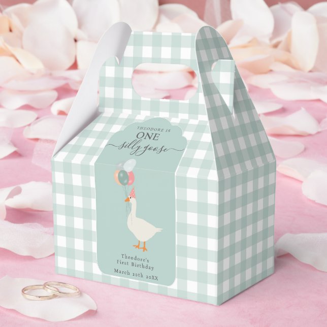 Caixinha De Lembrancinhas Festa de primeiro aniversario de Ganso de Um Bobo (Casamento)