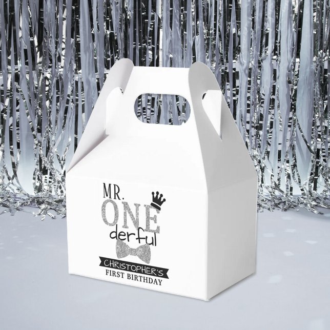 Caixinha De Lembrancinhas Festa de primeiros aniversarios Sagrada (Criador carregado)