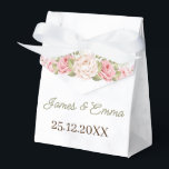 Caixinha De Lembrancinhas Flor de Rosa elegante personalizada<br><div class="desc">Torne seus favores de casamento ainda mais especiais com esta elegante caixa personalizada de favoritos de rosa florescimento, que é o toque perfeito para qualquer favor de casamento, adicionando um toque pessoal que seus convidados apreciarão. você pode personalizar suas caixas clicando no link Personalizar. Peça as caixas de favor de...</div>