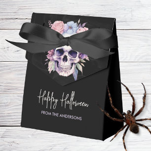 Caixinha De Lembrancinhas Florais elegantes e crânio halloween gótico person