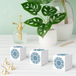 Caixinha De Lembrancinhas Floral Flourish Motif Favor Box