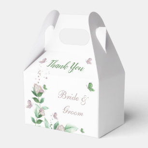 Caixinha De Lembrancinhas flores roxas folhas verdes borboletas casamento