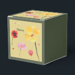 Caixinha De Lembrancinhas Florescendo<br><div class="desc">Embarque numa jornada de amor e romance com o encantador design Blossoming. Esta requintada coleção de motivos florais captura a essência do amor em sua forma mais pura, apresentando delicadas flores numa sinfonia de tons vibrantes. Deixe que o design Blossoming transforme seus convites de casamento, save-the-dates e decoração de casa...</div>