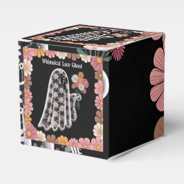 Caixinha De Lembrancinhas Ilustração do Fantasma do Lace Whimsical com Flora
