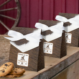 Caixinha De Lembrancinhas Impressão Animal Debandada de Gado Marrom Aniversá