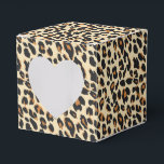 Caixinha De Lembrancinhas Impressão Leopardo<br><div class="desc">Esta caixa de favoritos é mostrada em uma versão safari do leopardo moderno. Cores de tons bege e castanho. Personalize este item ou comprar conforme mostrado. Imagem do stock</div>