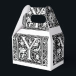 Caixinha De Lembrancinhas Letra Y Monograma Medieval Art Nouveau<br><div class="desc">Este Y inicial é parte de uma série completa de iniciais tipográficas inspiradas por William Morris. A inscrição a preto e branco é altamente decorativa, estilizada após a tipografia do rico da meia-idade. Cuta e moda, este é um monograma quic vintage Y - letra Y - suave Y. Personalize este...</div>